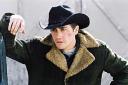 Gyllenhaal interpretó a un cowboy gay en Brokeback Mountain.